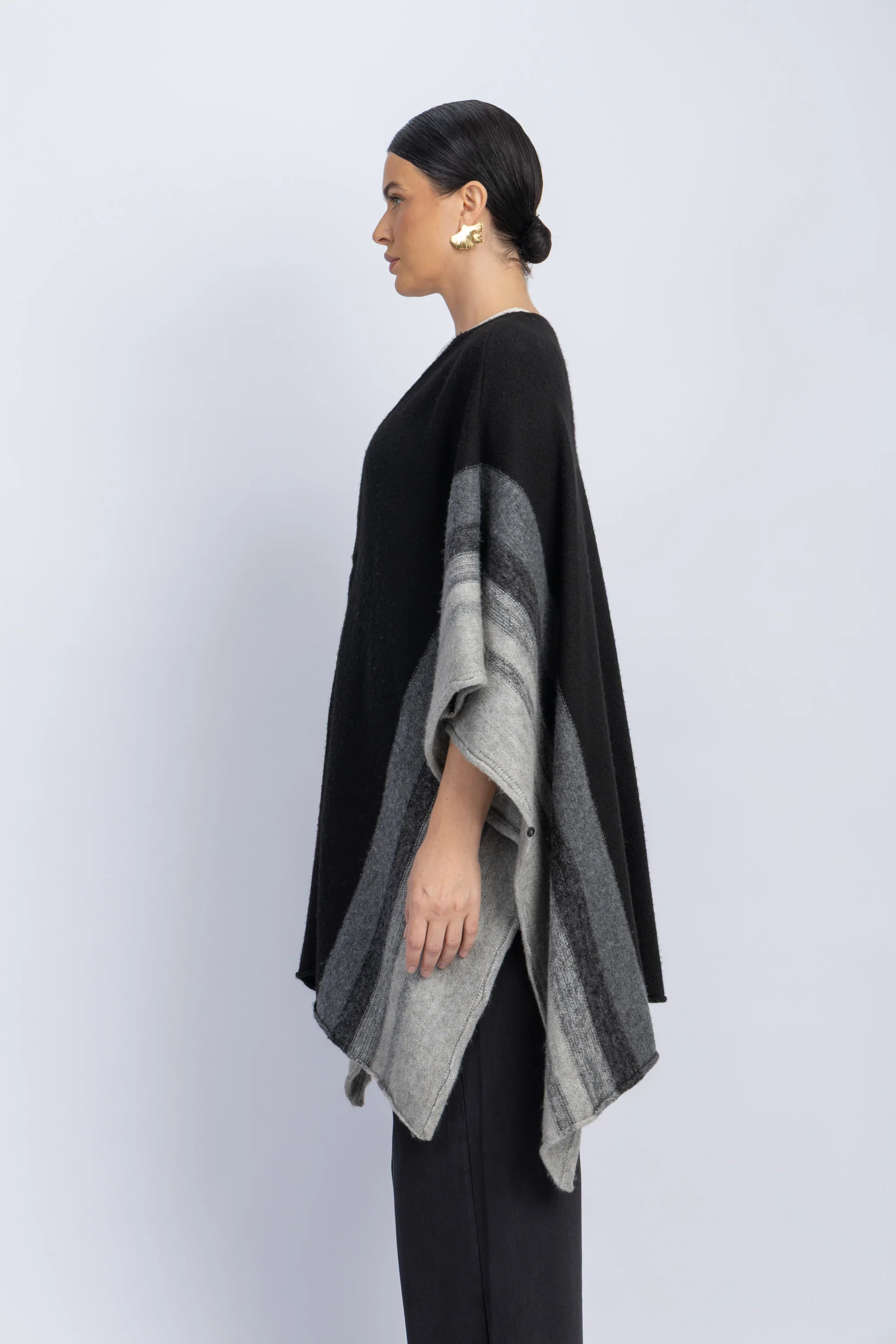 knitwear poncho - Image 4