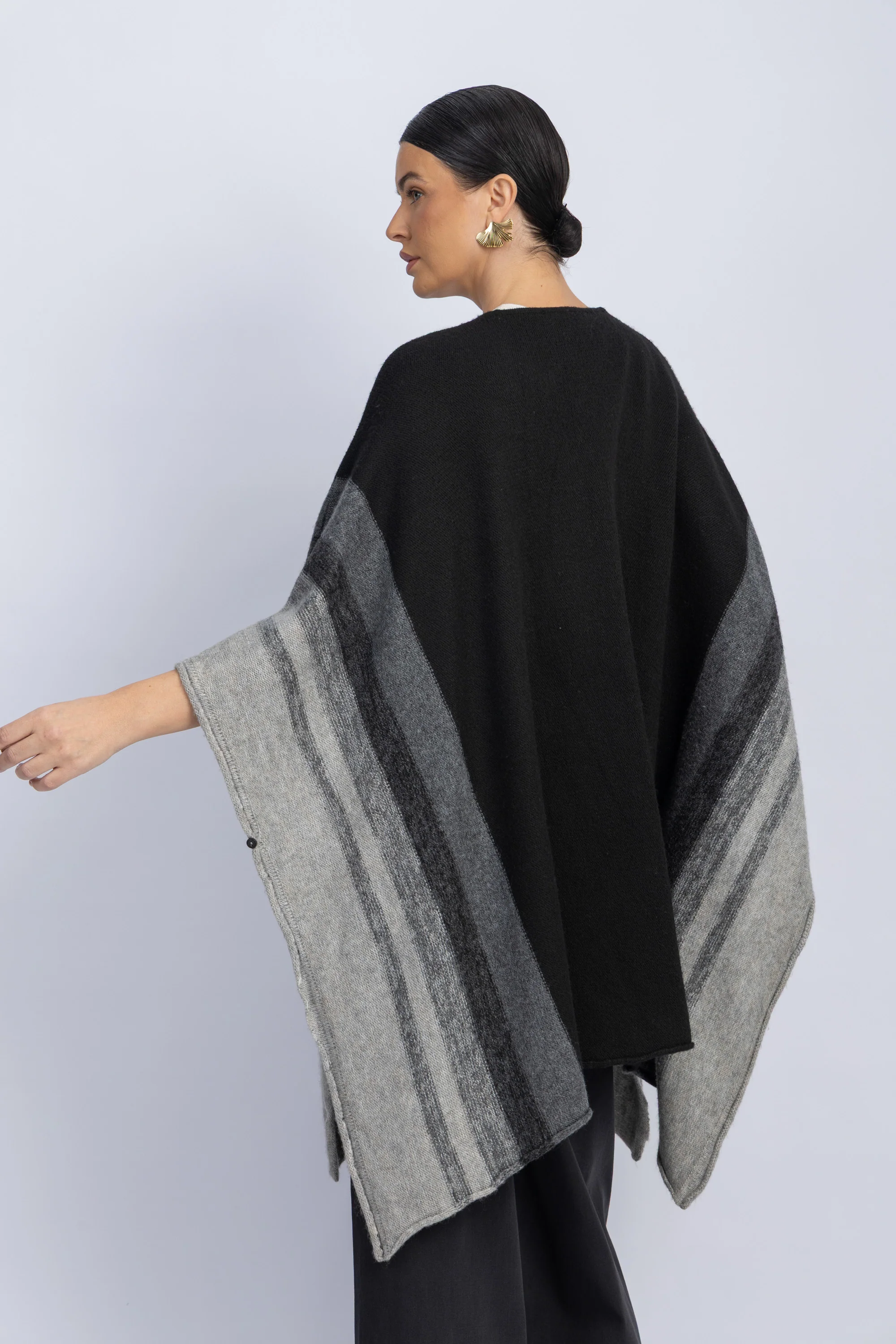 knitwear poncho - Image 5
