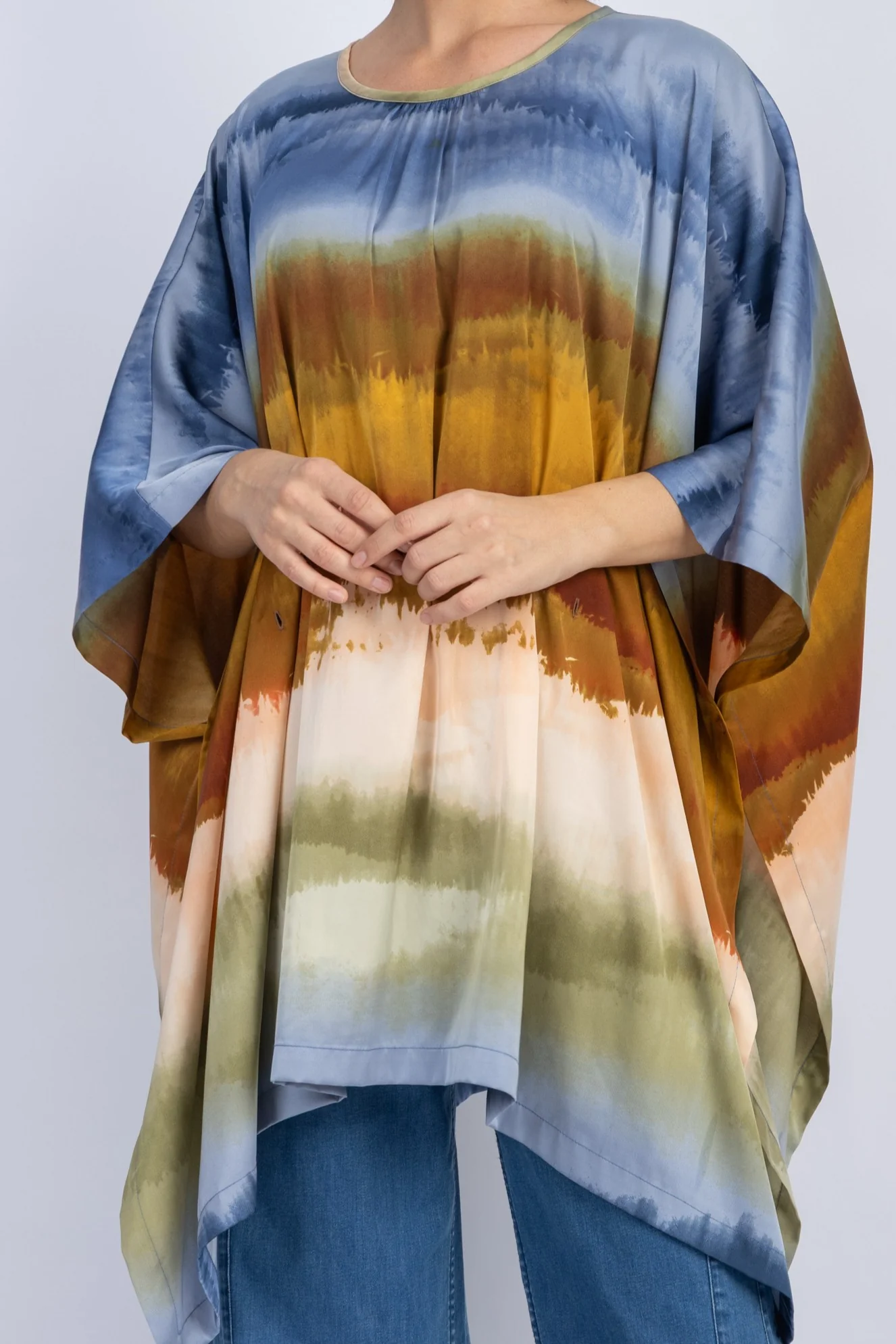 satin poncho - Image 4