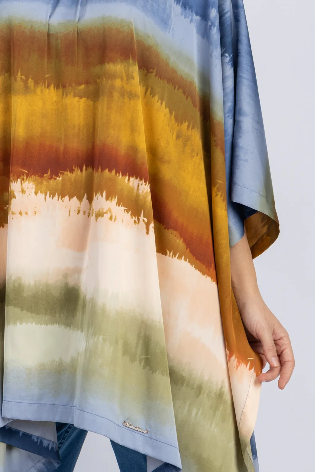 satin poncho - Image 5