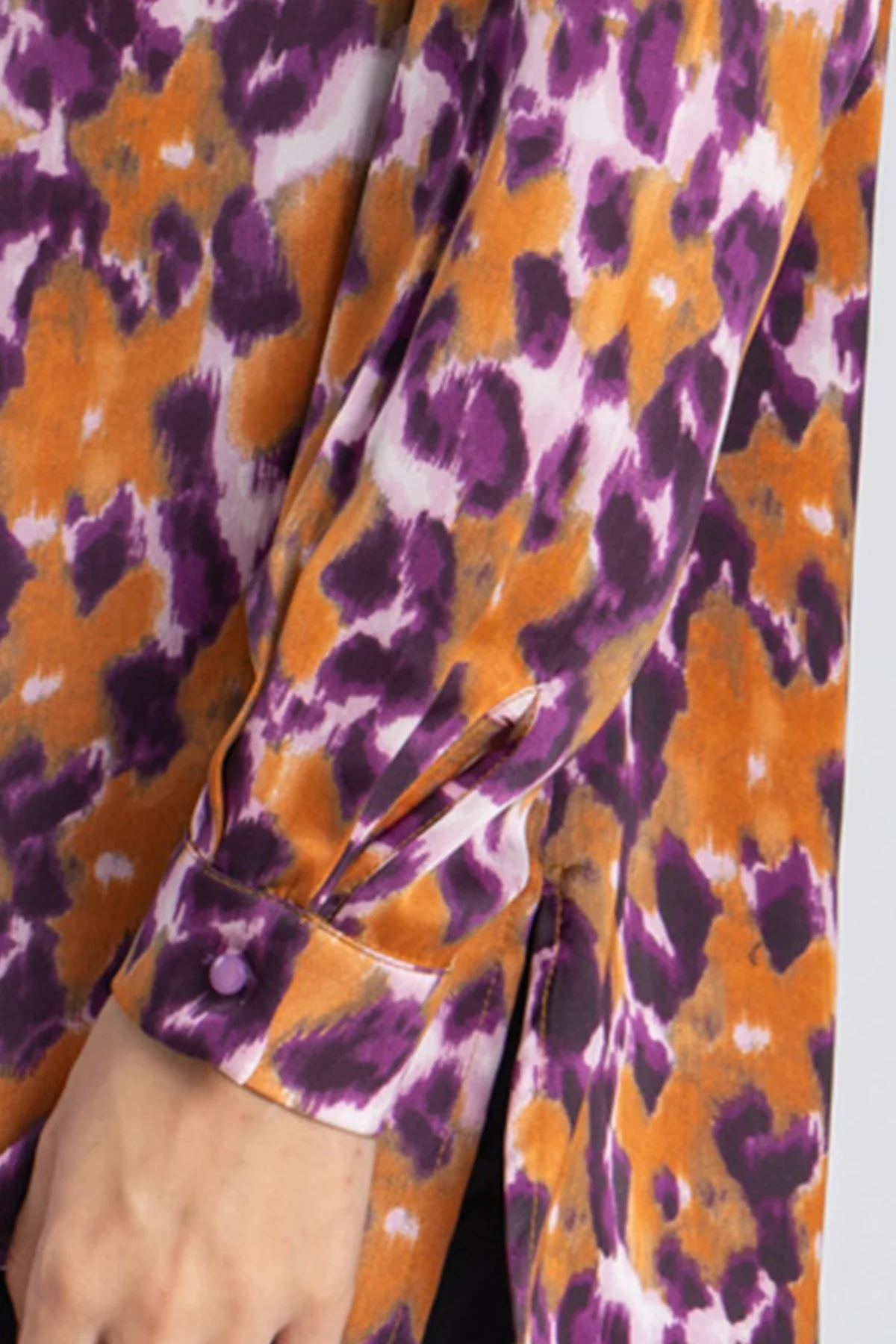 satin shirt - Image 6