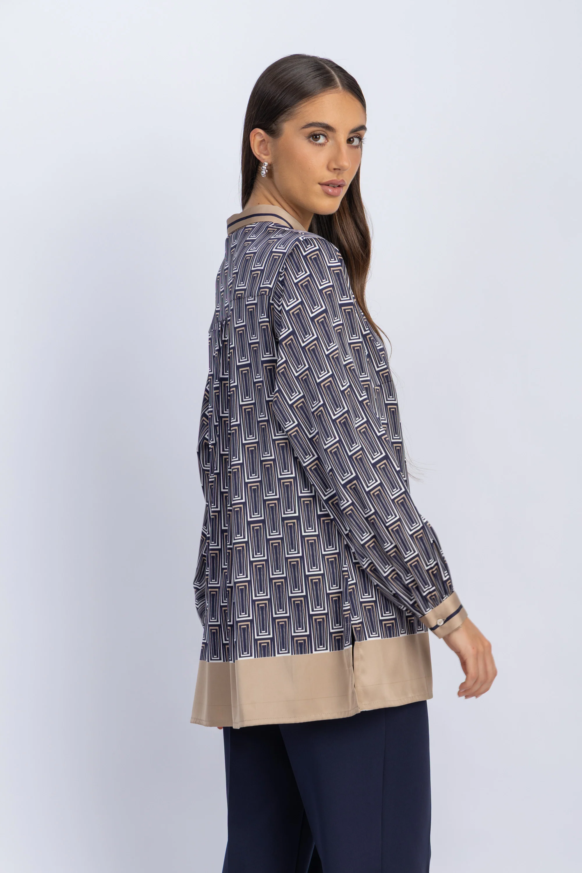 satin shirt - Image 4
